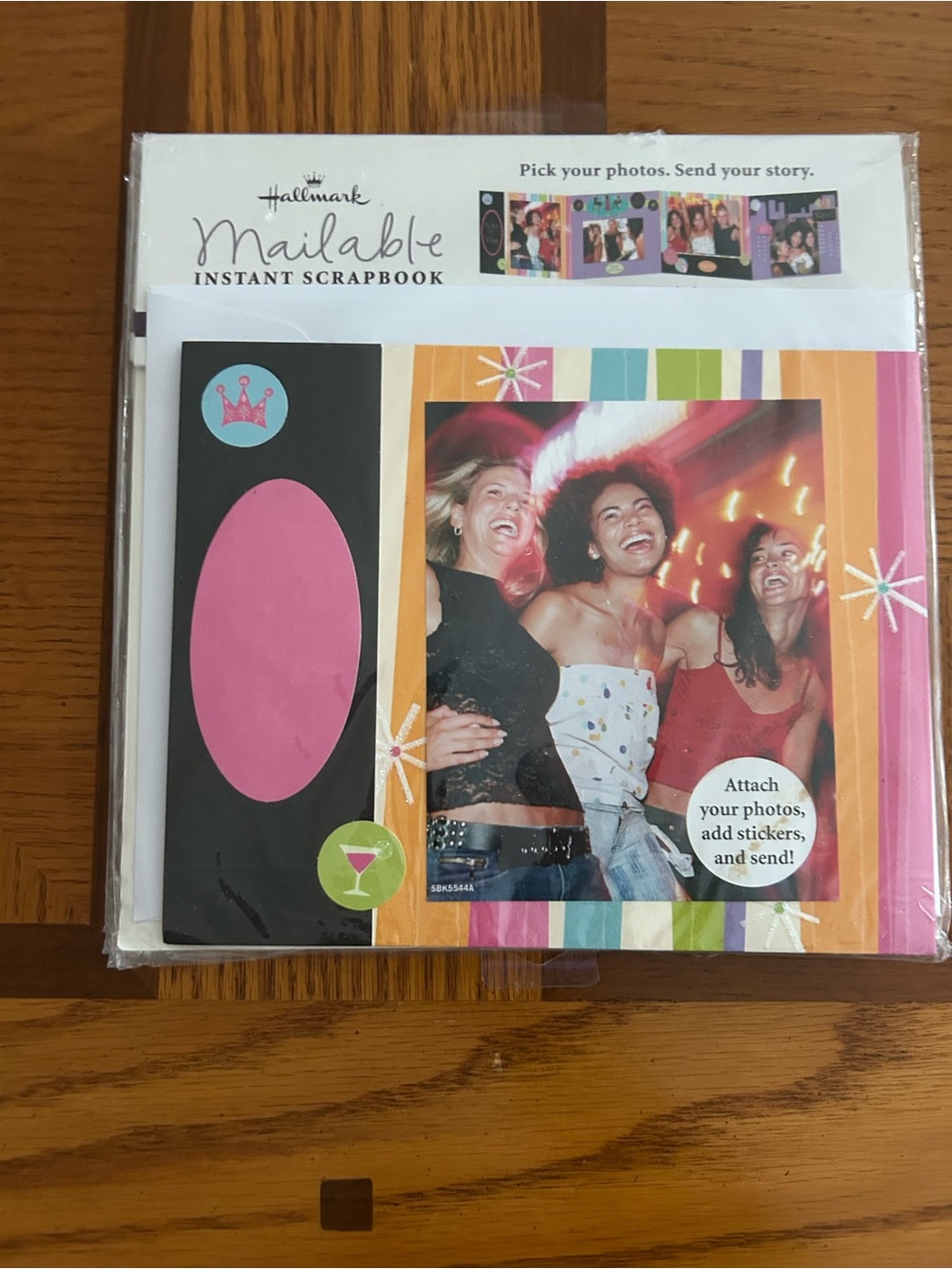 Hallmark Mailable Instant Scrapbook - Picture 2 of 3